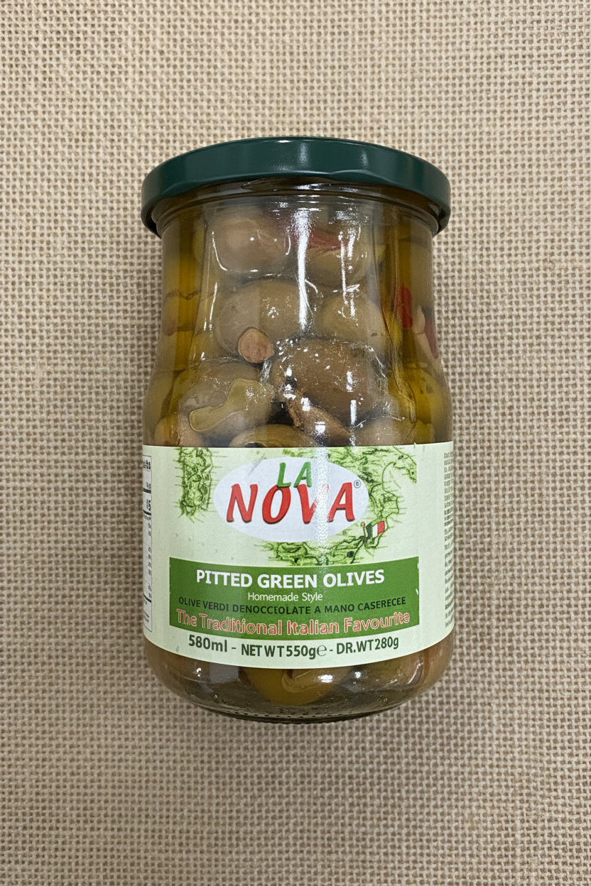 Pitted green olives (550g)