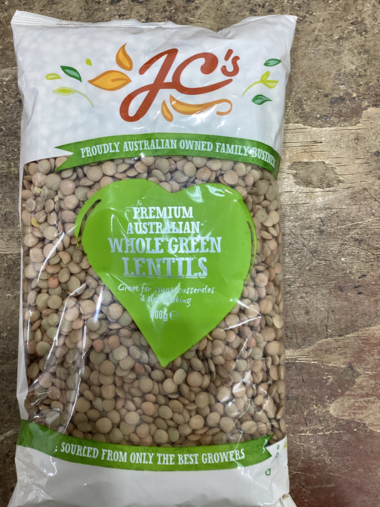 Whole green lentils