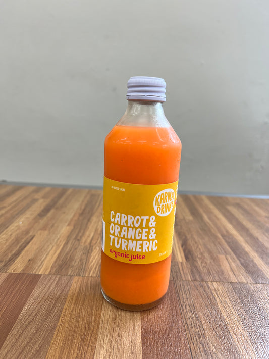 Carrots, orange & Turmeric juice